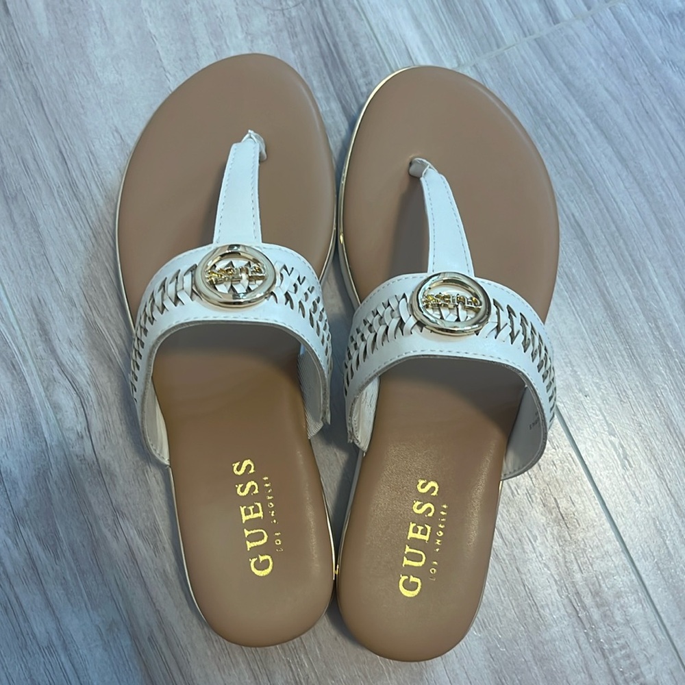 Guess beige sandals